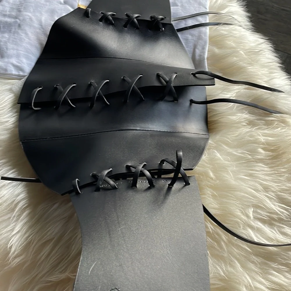 DIOR D-LACE CORSET BELT - Picture 11 of 14